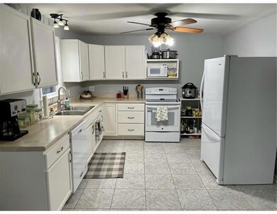 13205 W 91st Terrace, Lenexa, KS 66215 - photo 5