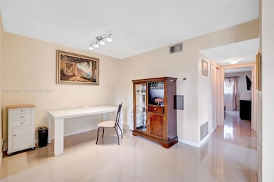 1943 Monroe St unit 310D, Hollywood, FL 33020 - photo 4