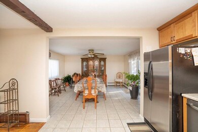 139 E Ashland St, Brockton, MA 02302 - photo 7