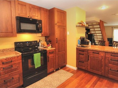 124 Hayes Ave, South Burlington, VT 05403 - photo 3