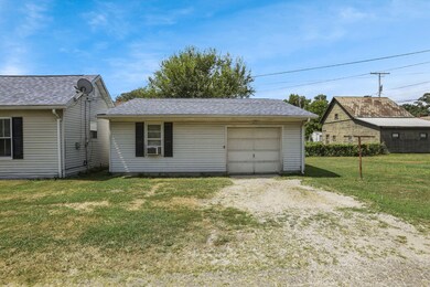 598 E Main St, Logan, OH 43138 - photo 5