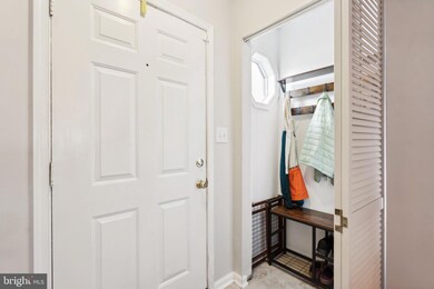 11185 Sussex Ct, Fredericksburg, VA 22407 - photo 4