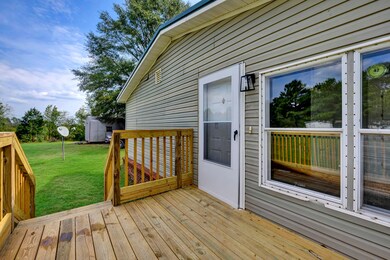 371 Buncombe Rd, Enoree, SC 29335 - photo 3