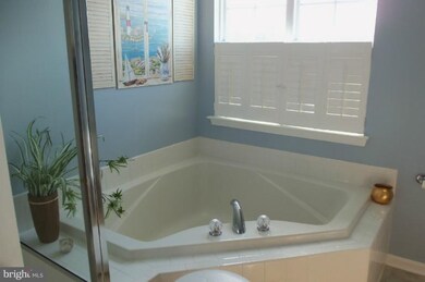 8154 Moffat Run, Chesapeake Beach, MD 20732 - photo 5