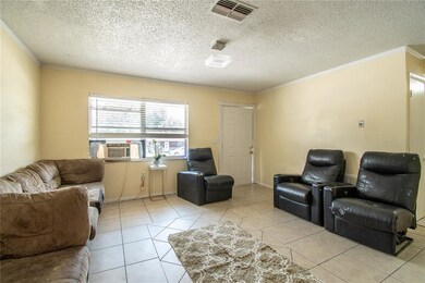 507 W Ella J Gilmore St, Apopka, FL 32703 - photo 5