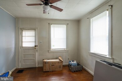 6050 Waterloo Rd, Columbia, MD 21045 - photo 2