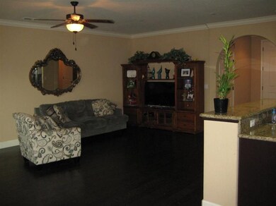 7033 E Ramona Way, Fresno, CA 93727 - photo 6