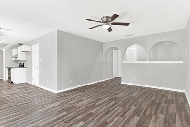 363 Mustang Dr, Saginaw, TX 76179 - photo 7