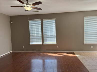 32410 Cross Spring Park Ln, Conroe, TX 77385 - photo 7