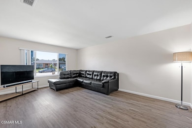 1900 Du Pont St - HsHProd-8
