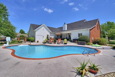 7 Fox Mill Dr, Maryville, IL 62062 - photo 2