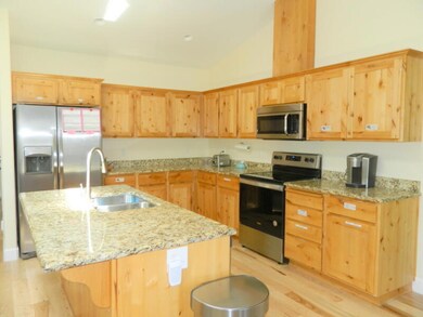 357 SW Wagner Meadows Dr, Grants Pass, OR 97526 - photo 6