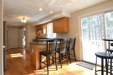 58 Queensland Rd, North Billerica, MA 01862 - photo 3