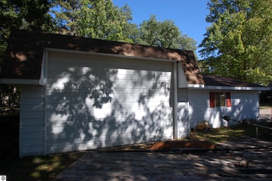 2271 Oak Trail 1, West Branch, MI 48661 - photo 5