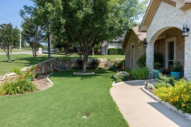 4130 Cimmaron Trail, Granbury, TX 76049 - photo 6