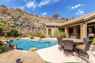 401 E Amber Ridge Way, Phoenix, AZ 85048 - photo 2