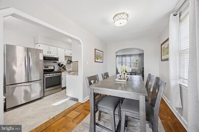 529 Lakeview Dr, Ridley Park, PA 19078 - photo 4