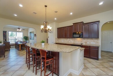 1919 Amber Trail Ln, Richmond, TX 77469 - photo 3