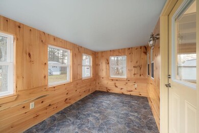 15 Cremin St, Concord, NH 03303 - photo 4