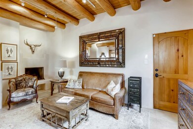 609 Pinon Dr, Santa Fe, NM 87501 - photo 2