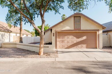 5269 W Jupiter Way S, Chandler, AZ 85226 - photo 2