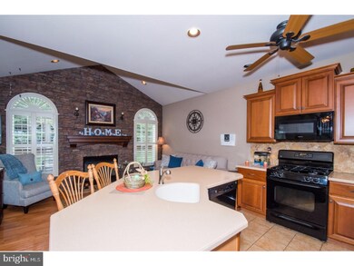 129 Madison Way, Downingtown, PA 19335 - photo 6