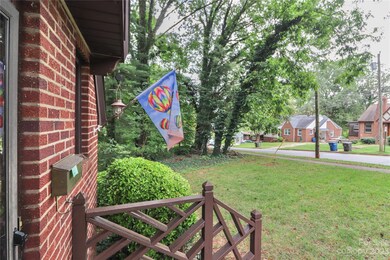603 E Front St, Statesville, NC 28677 - photo 7
