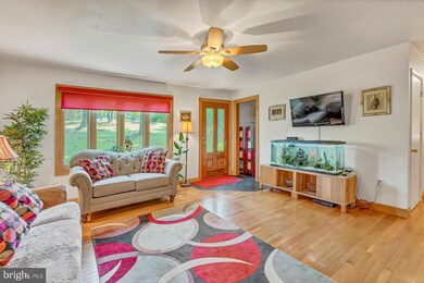 520 Walton Rd, Huntingtown, MD 20639 - photo 2