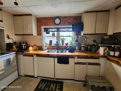 658 E Main St, Cobleskill, NY 12043 - photo 7