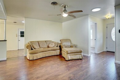 1121 Norwood Dr, Hurst, TX 76053 - photo 4