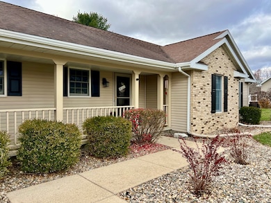 47 Springchester, Mattoon, IL 61938 - photo 5