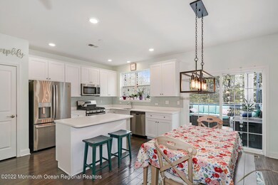 21 Melanie Way unit 201, Manahawkin, NJ 08050 - photo 7