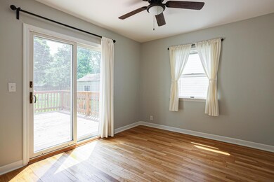 153 Leland Ave-23