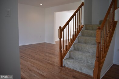 7205 Ballantrae Ct, Clinton, MD 20735 - photo 3