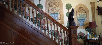 95 vine main stairs