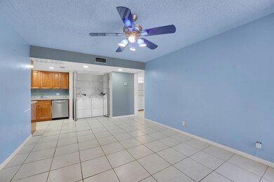 612 Executive Center Dr unit 106, West Palm Beach, FL 33401 - photo 6
