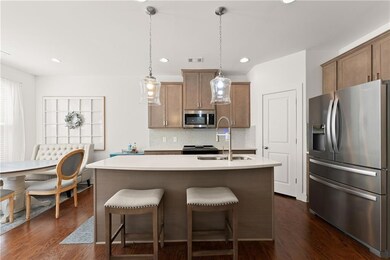 Main Level - Kitchen & Dining Room