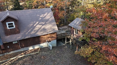 Overhead of Cabin Right Side