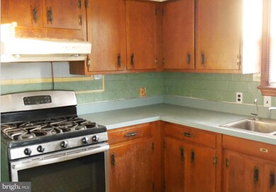 712 George Ave, Essex, MD 21221 - photo 5