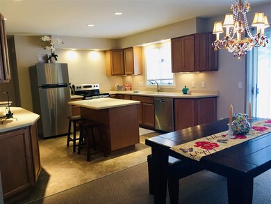 2898 Dugway Rd, Richmond, VT 05477 - photo 5