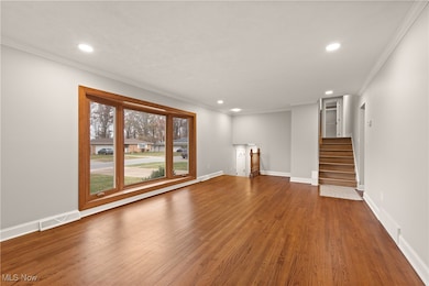 826 E Dartmoor Ave, Seven Hills, OH 44131 - photo 3