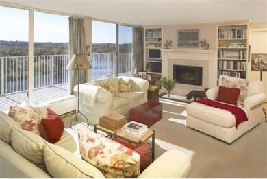 221 Mount Auburn St unit 802, Cambridge, MA 02138 - photo 5