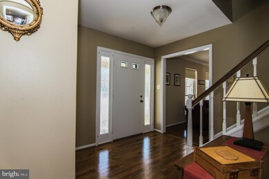 7514 Maritime Ln, Springfield, VA 22153 - photo 2