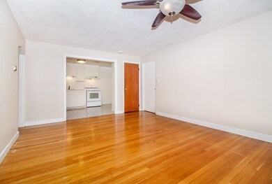 35 Montvale Ave unit 10, Woburn, MA 01801 - photo 6