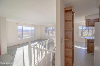 640 Renlow Rd, Plummer, ID 83851 - photo 6