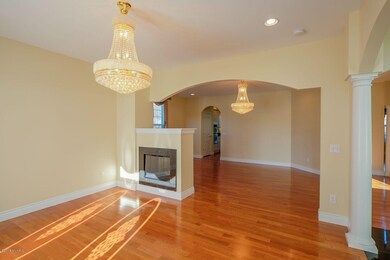 7434 Breezy Meadow Court-7_preview