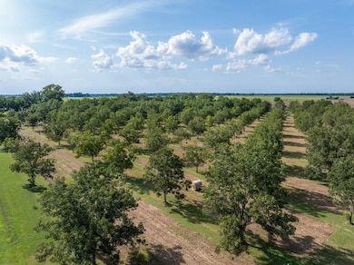 402 County Road 111, Wharton, TX 77488 - photo 3