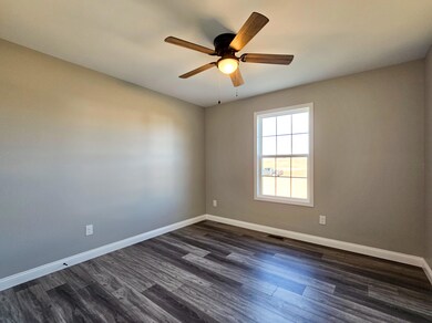 125 Gracelynn Cir, Harrodsburg, KY 40330 - photo 6