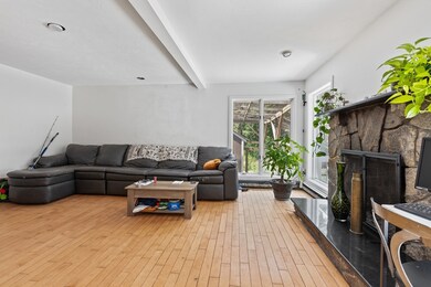 264 Central St, Holliston, MA 01746 - photo 7