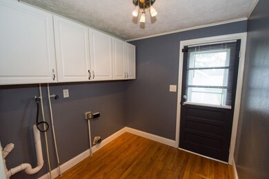 Large main level laundry room.